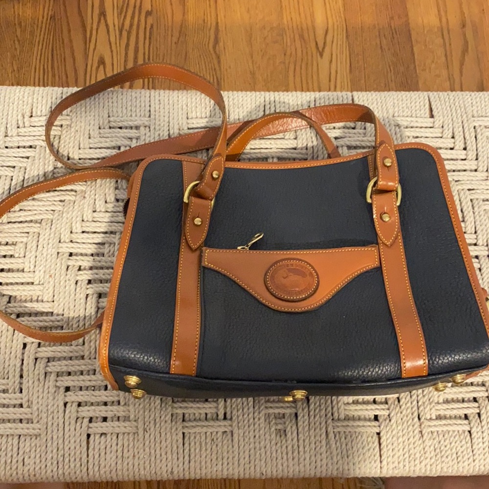 Dooney and bourke bag